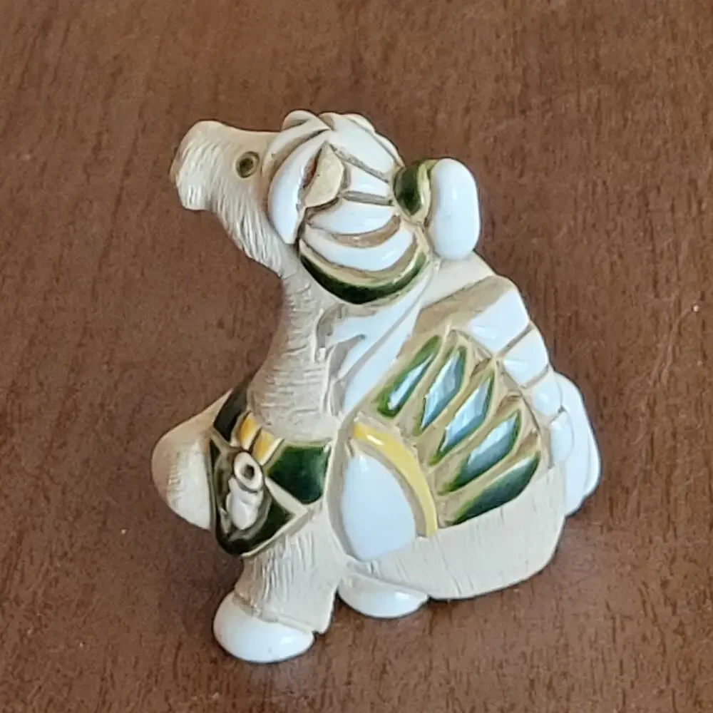 Vintage Artesania Rinconada Baby Pegasus Figure Uruguay Carved Signed